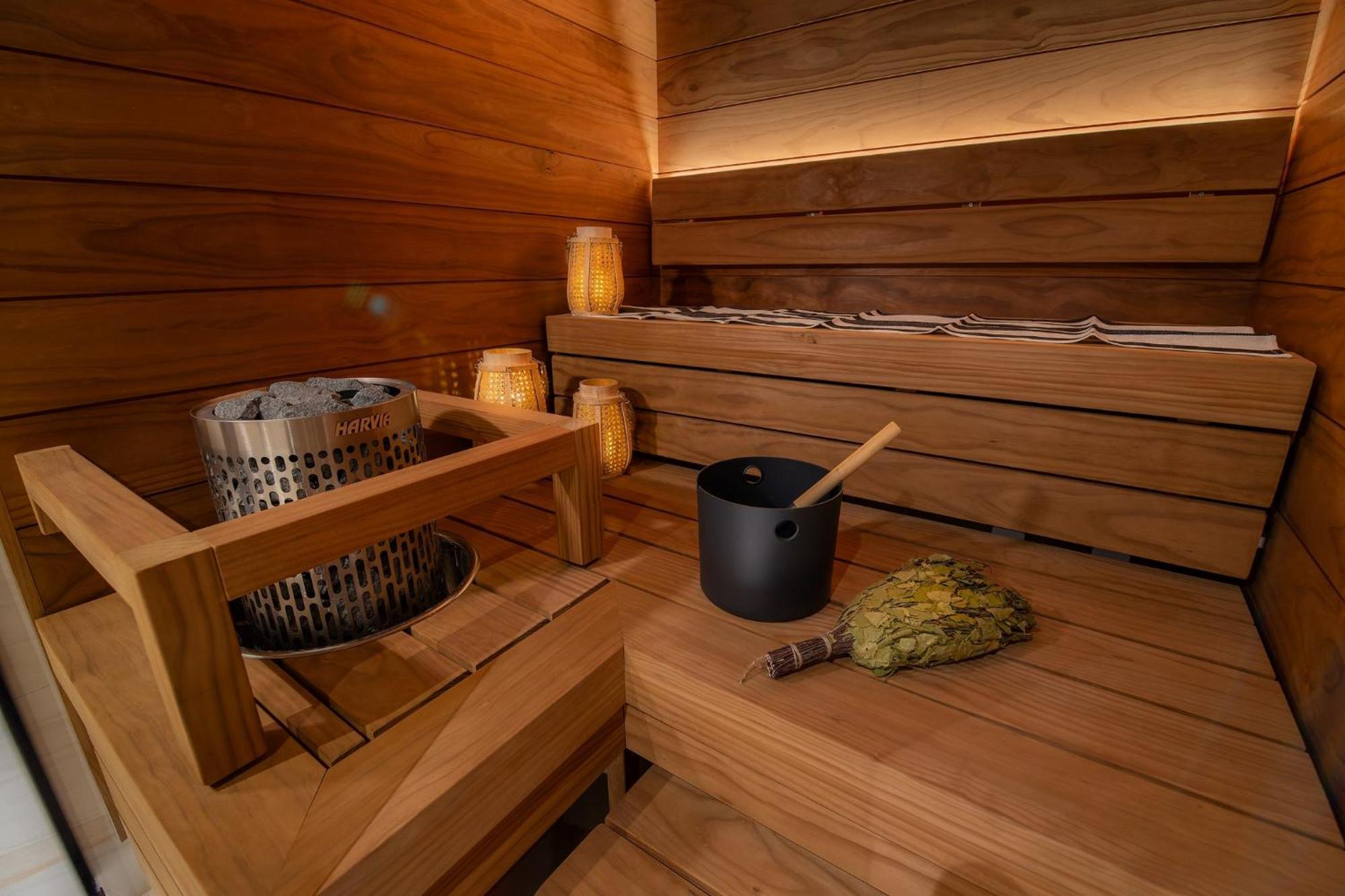 Arctic Treehouse Hotel Rovaniemi Exterior photo